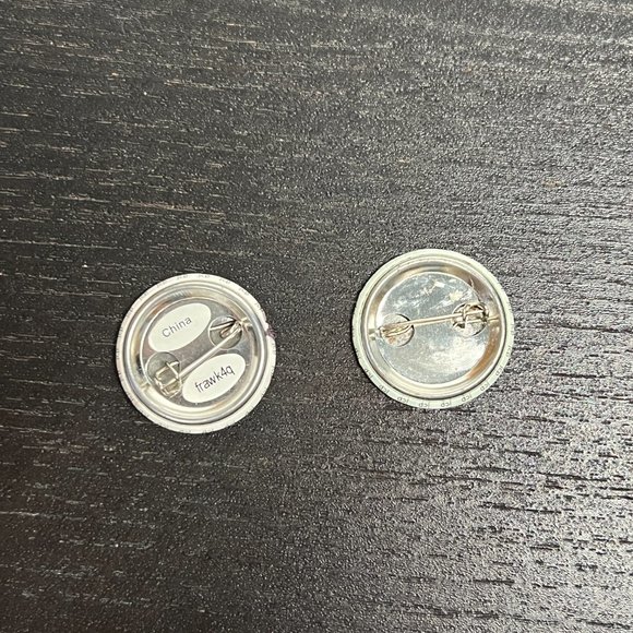 Christmas theme button pin set - Picture 2 of 2